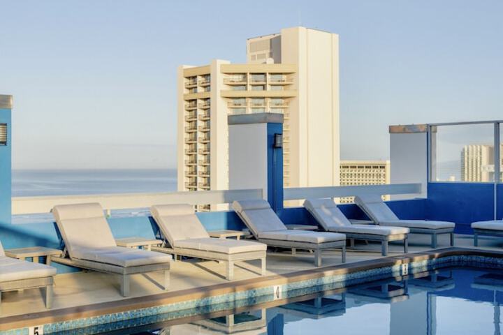 Pool 5 of 47