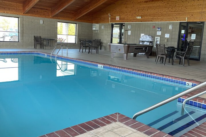 Pool 4 of 38