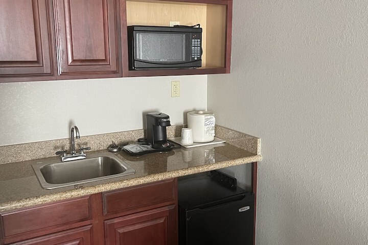 Room 35 of 88