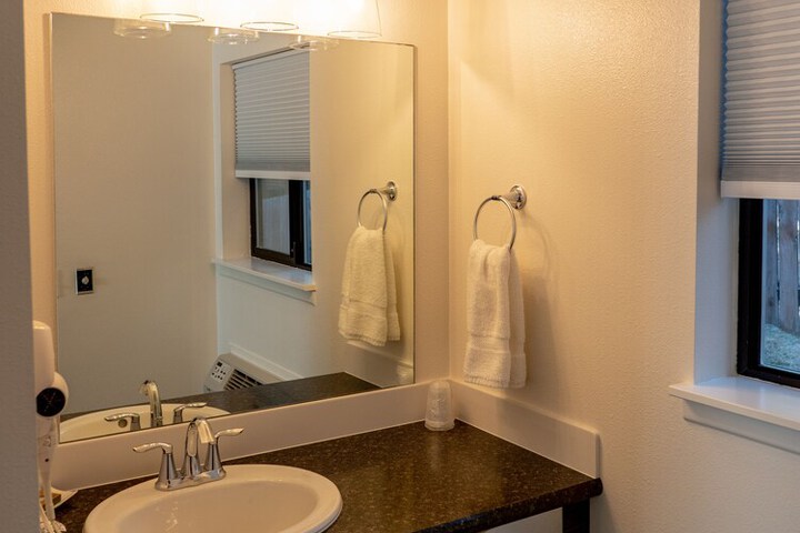 Room 155 of 235