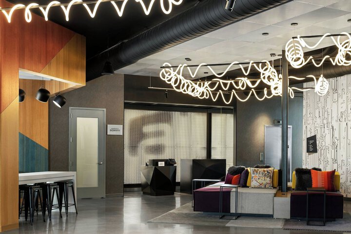 Hotel Interior 7 of 25