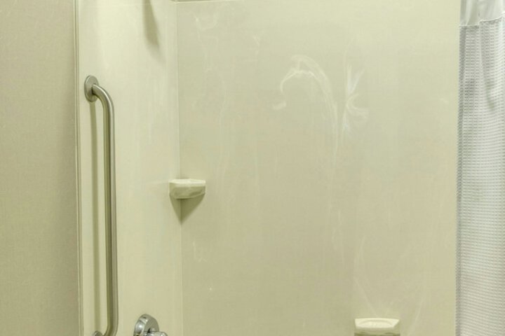 Room 24 of 57