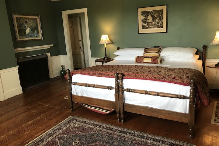Room 41 of 80
