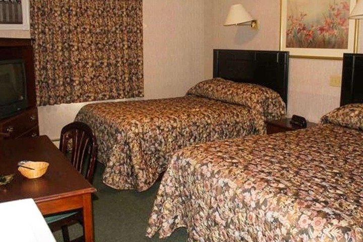 Travellers Inn