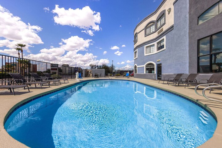 Pool 8 of 143