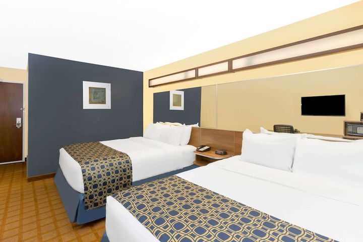 Room 28 of 50