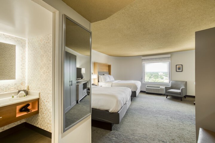 Holiday Inn Mobile-Dwtn / Hist. District by IHG