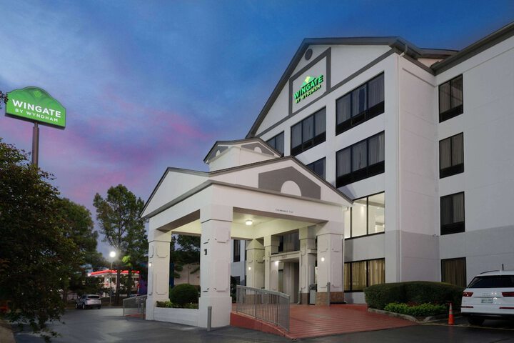 Hotel 2 of 25