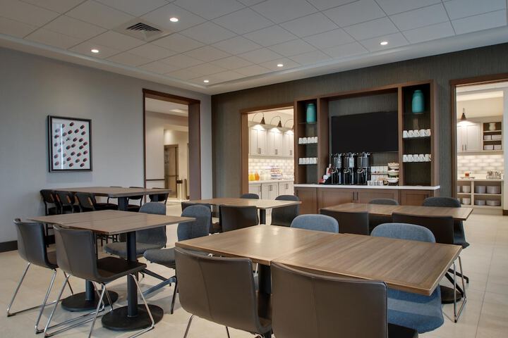 Hyatt Place Milwaukee / Downtown