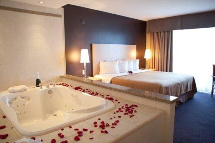 Quality Hotel Fallsview Cascade