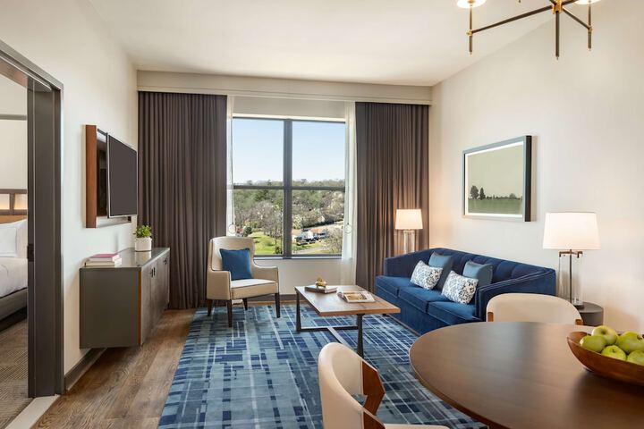 Valley Hotel Homewood Birmingham Curio Collection by Hilton