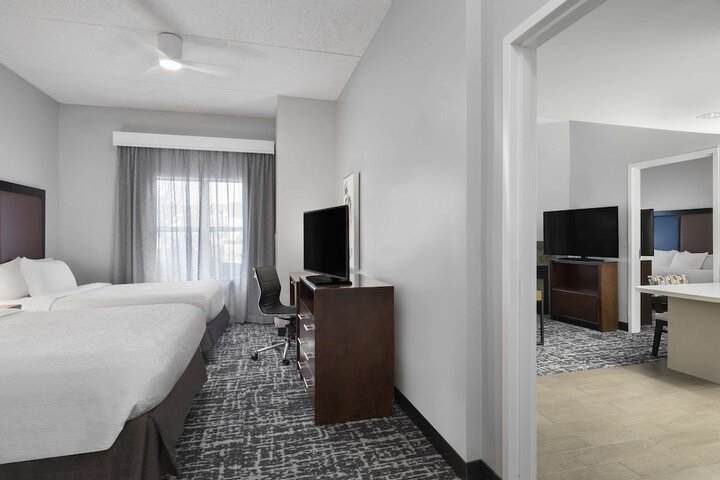 Room 22 of 43