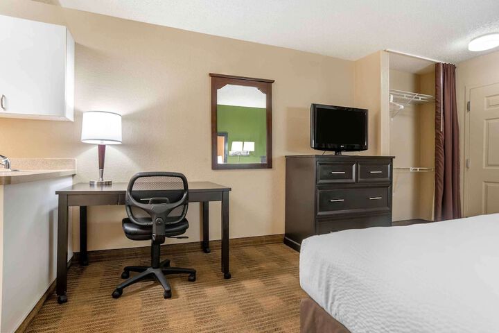 Room 19 of 23