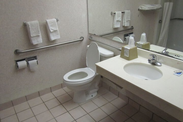 Room 19 of 62