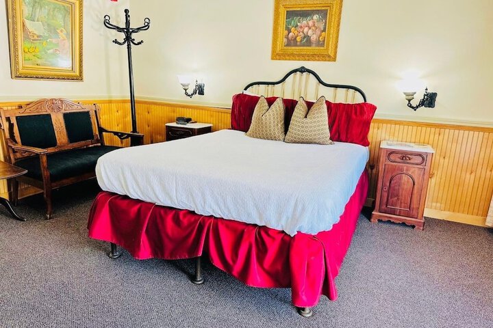 Gunn House Hotel