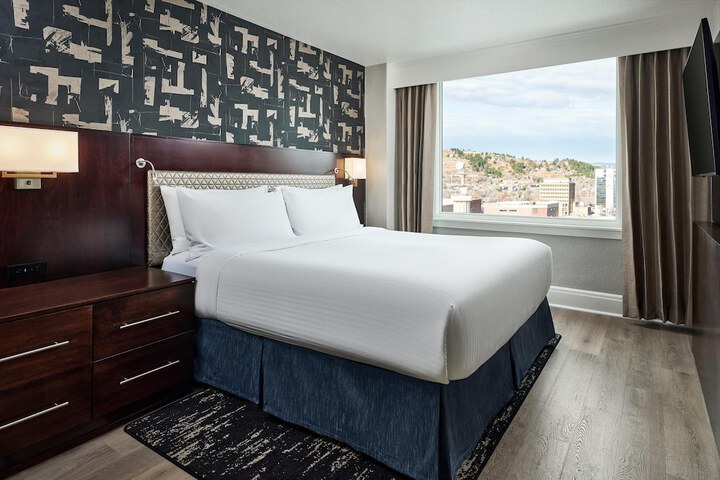 Hotel Alex Johnson Rapid City Curio Collection by Hilton