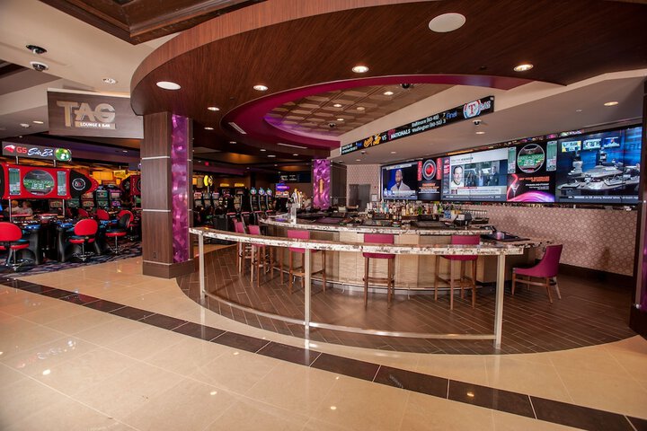 Harrahs Council Bluffs – a Caesars Rewards Destination