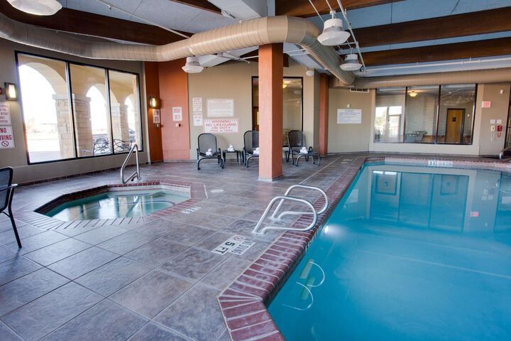 Pool 2 of 38