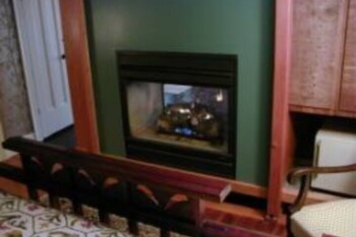 The Tolland Inn