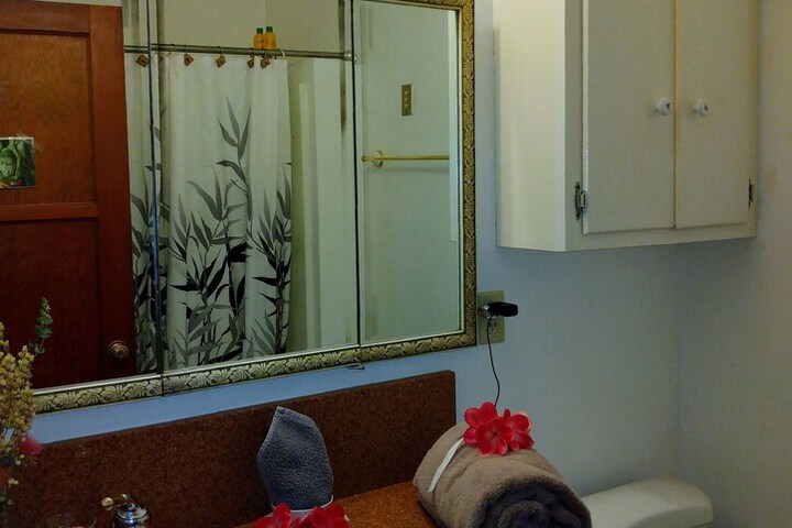 Room 28 of 72