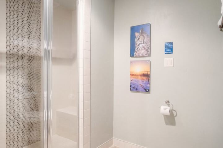Blue Lakes Inn & Extended Stay