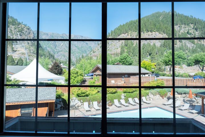 Icicle Village Resort
