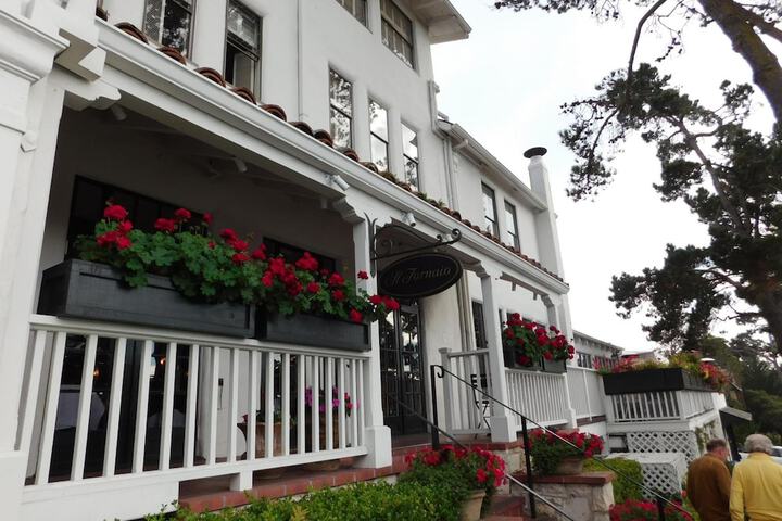 Hotel 3 of 39