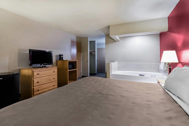 Rodeway Inn Hesston