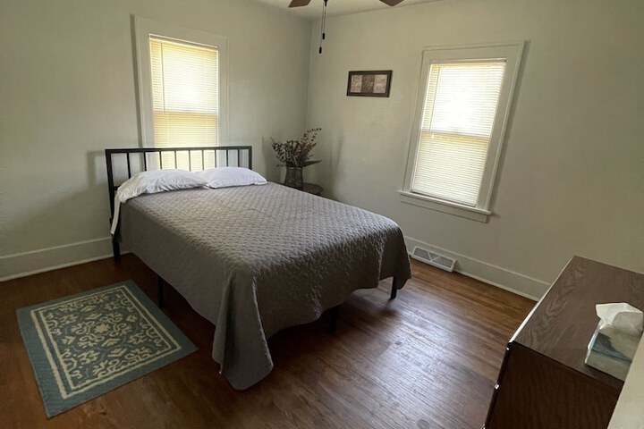 Room 81 of 234