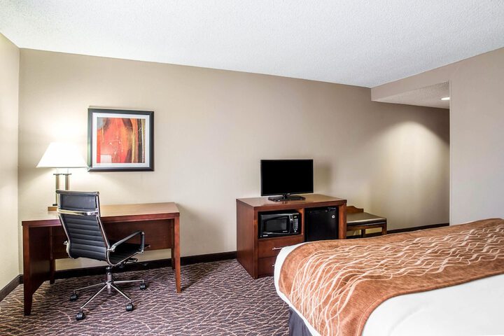 Room 14 of 38