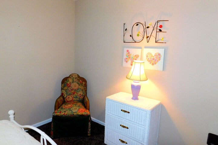 Evonnes Sharing House