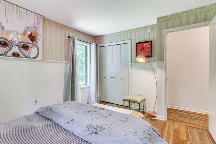 Pet-friendly Vacation Rental w / Lake Access