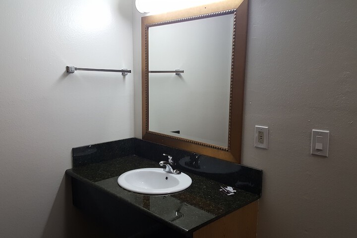 Room 19 of 52