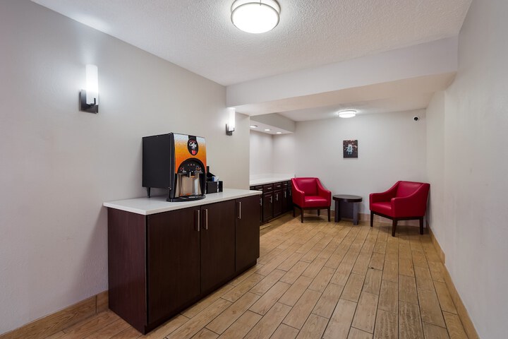 Hotel Interior 15 of 32