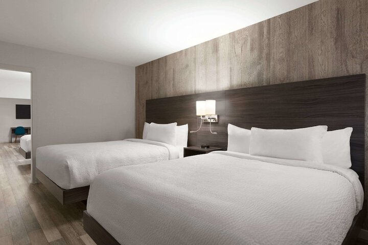 Days Inn by Wyndham Saint John New Brunswick