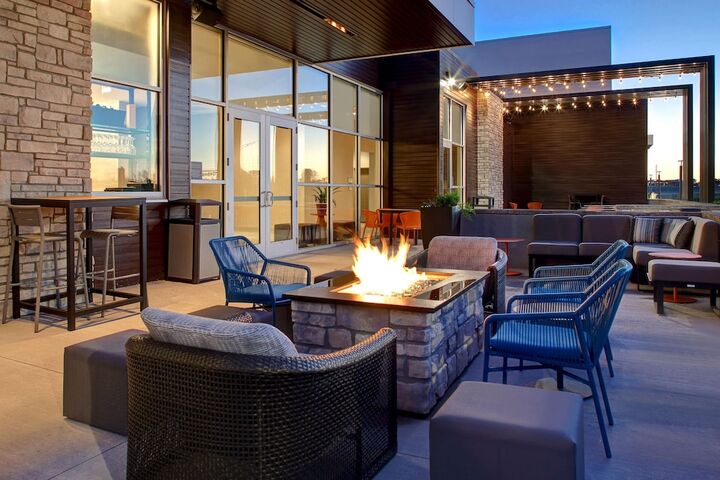 Terrace/Patio 58 of 59