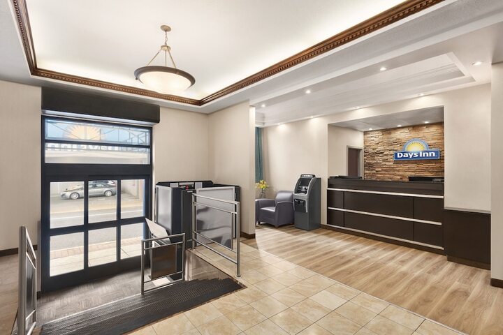 Hotel 3 of 32