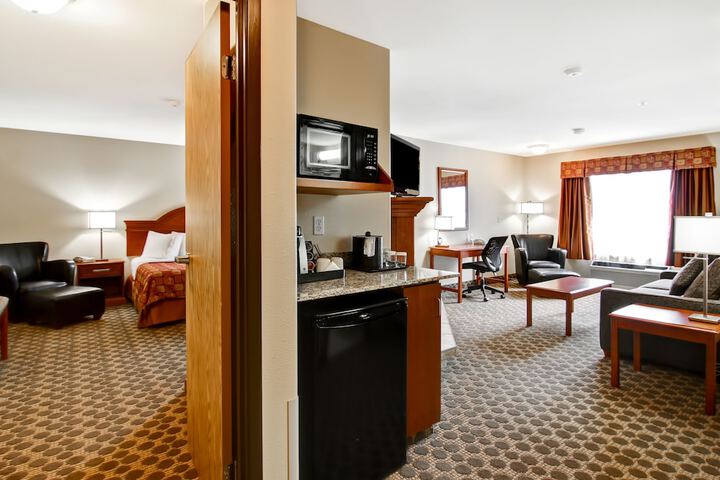 Room 17 of 24