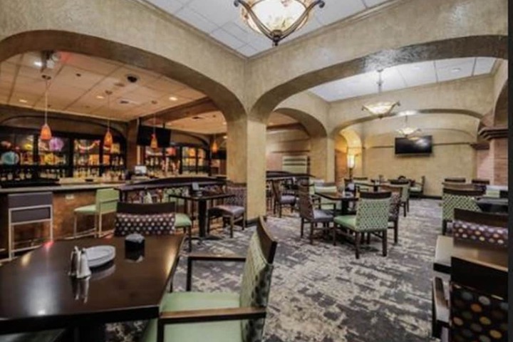 Crowne Plaza Cleveland Airport by IHG
