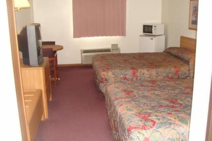 Room 22 of 40