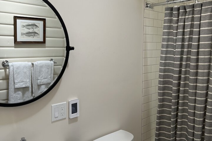 Room 116 of 181