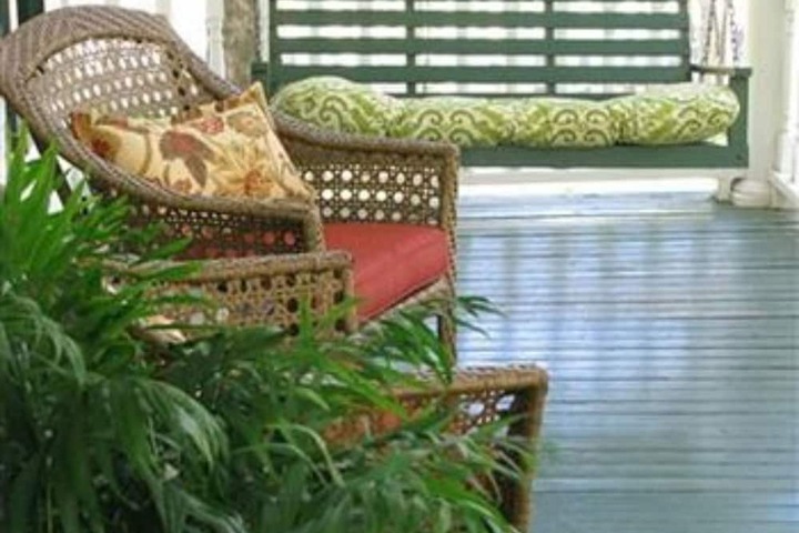 White Oak Manor Bed & Breakfast
