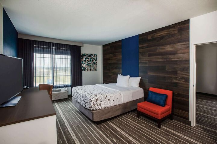 Room 15 of 31