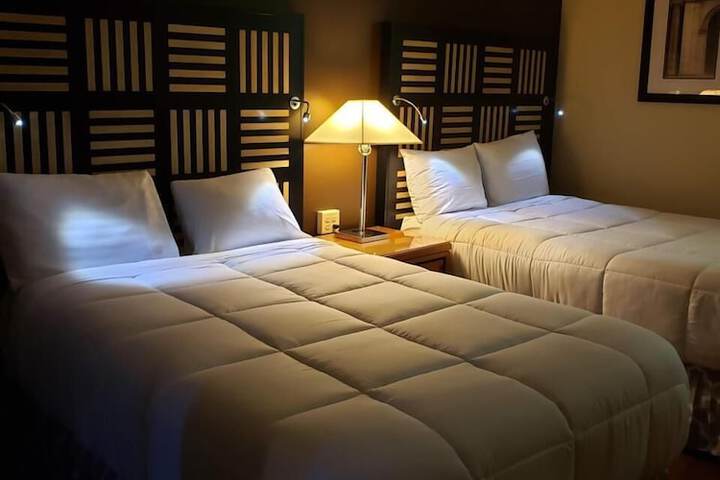 Room 9 of 27