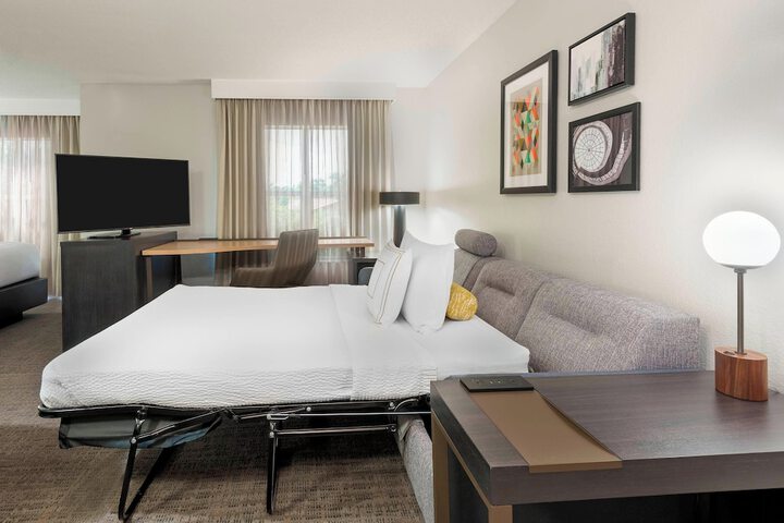 Room 14 of 26