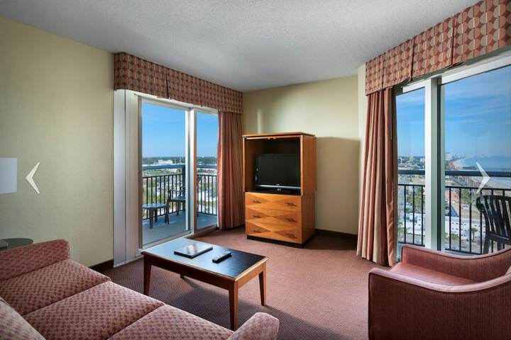 Room 50 of 62
