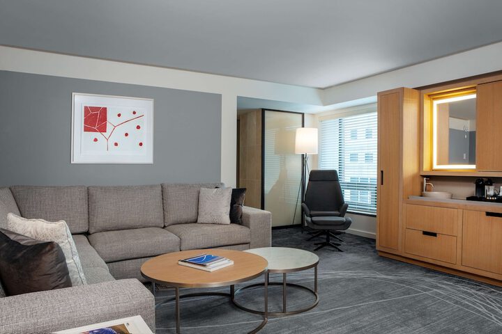 Room 27 of 111