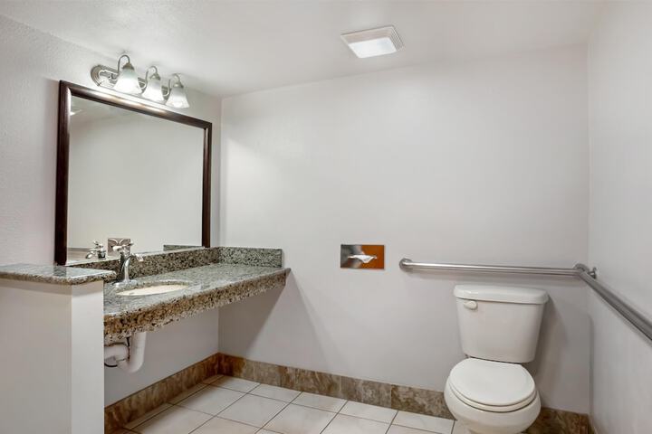 Best Western Plus Yosemite Gateway Inn