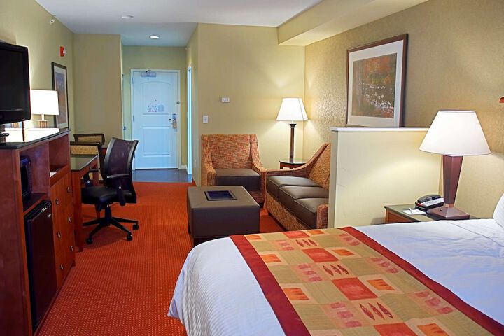 Room 7 of 28