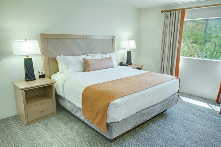 Room 44 of 70
